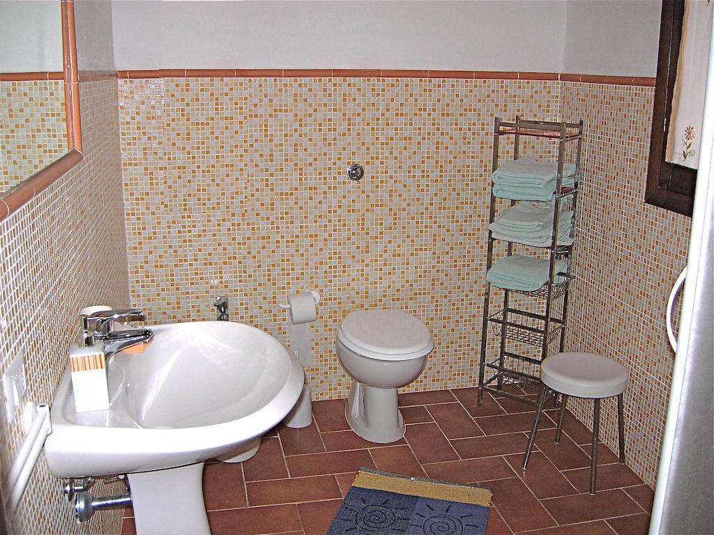 Agriturismo Monte Alzato カパルビオ 部屋 写真